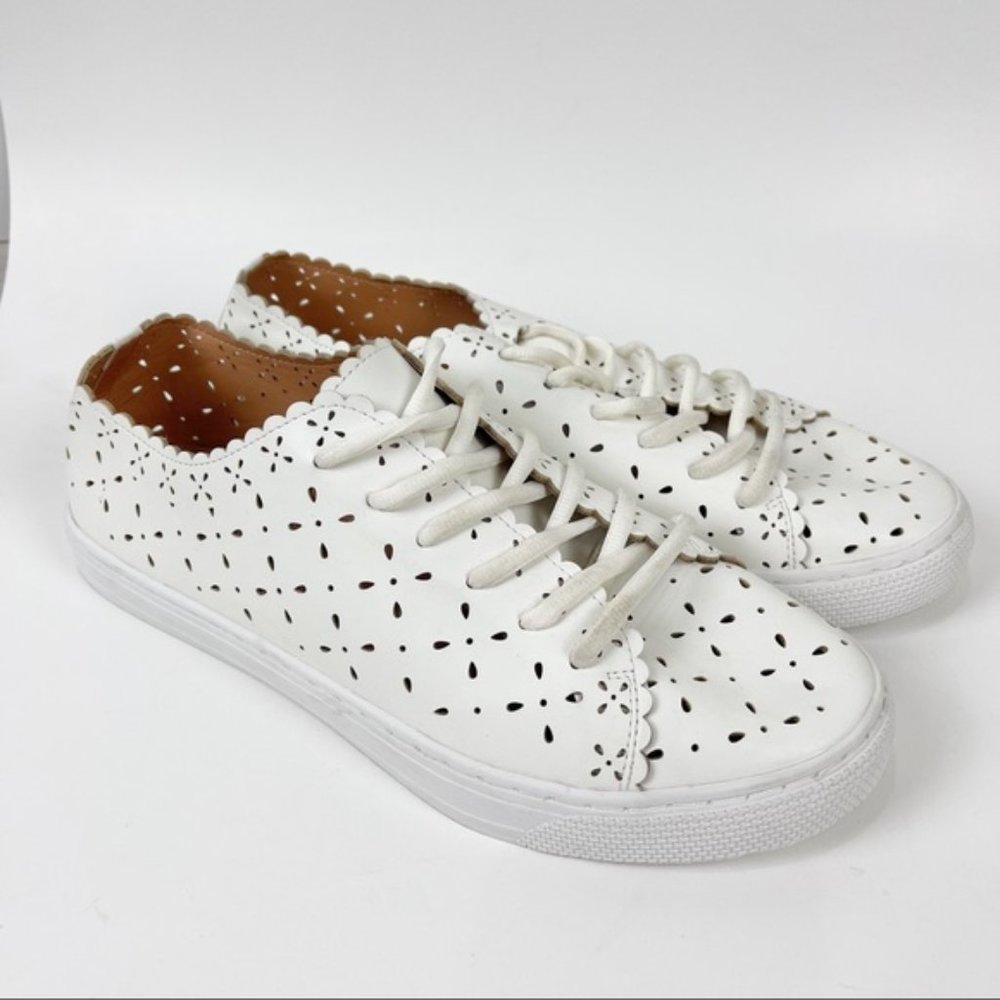 Torrid White Faux Leather Laser Cut Lace Up Sneakers Sz 10.5 Wide - Picture 2 of 10